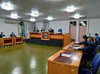 11º Sessão Ordinária realizada nesta segunda-feira (08) na Câmara dos Vereadores de Cerejeiras, aprova proposituras de Abertura de Crédito e suspensão temporária da concessão da das gratificações dos Professores.