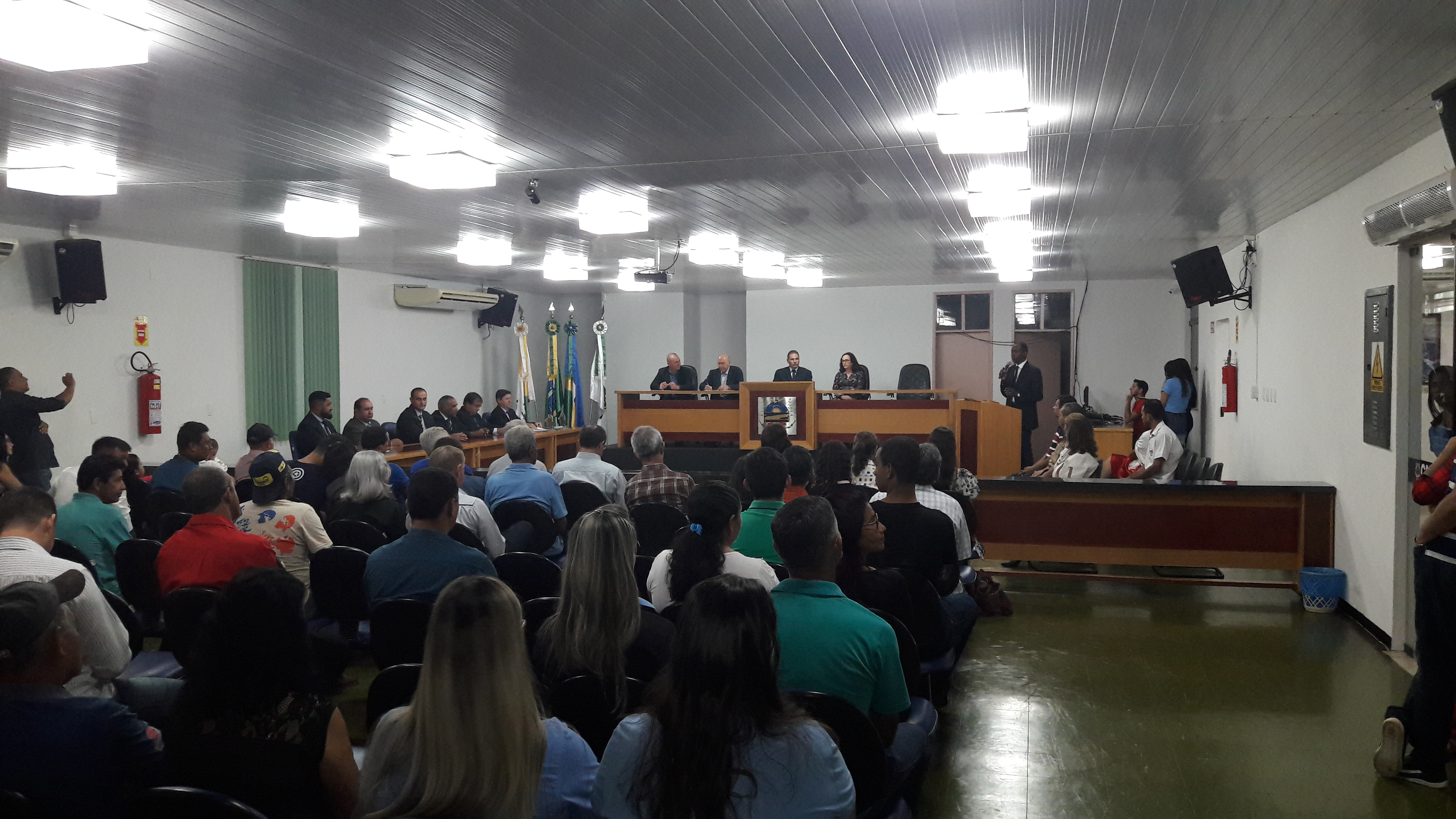 Sessão Solene de entrega de Título de Cidadão Honorário Cerejeirense