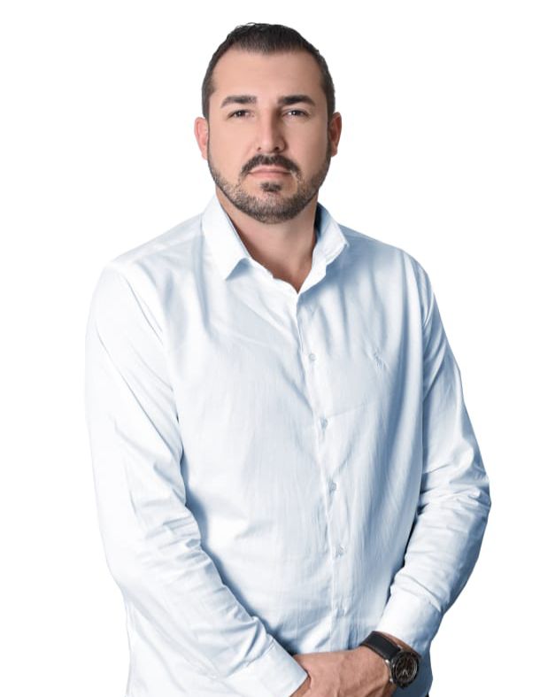 Marcão da Rádio: Do microfone à tribuna, sempre ao lado do povo