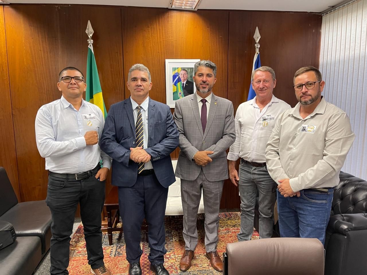 Vereadores de Cerejeiras buscam recursos para pavimentação urbana em Brasília