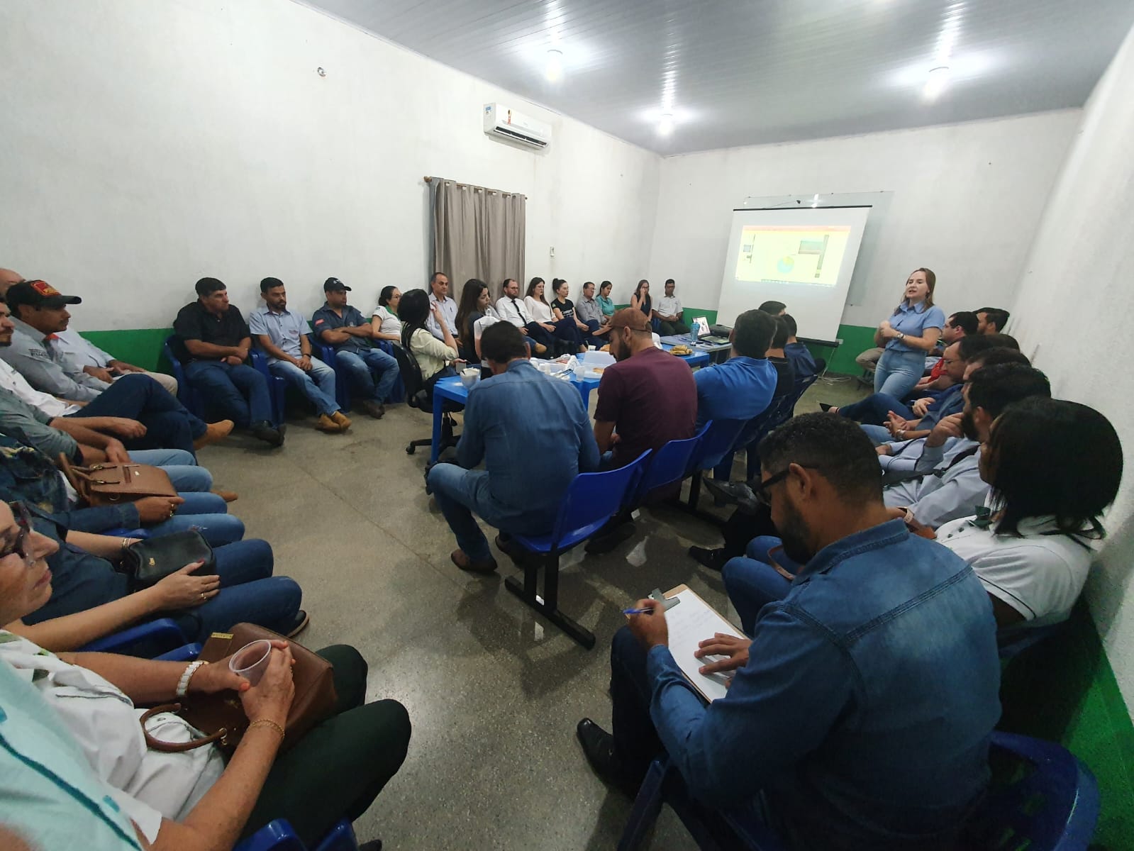 Vereadores e comerciantes são convidados à participar de audiência para melhorias no Parque Industrial de Cerejeiras